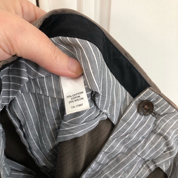 Banana Republic menโs Modern fit khaki pants - Picture 8 of 8